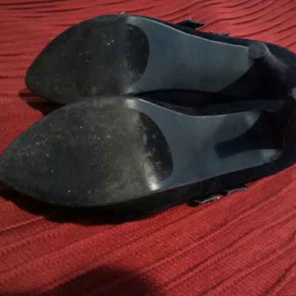 Black shoedazzle studded toe heels - Picture 4 of 4