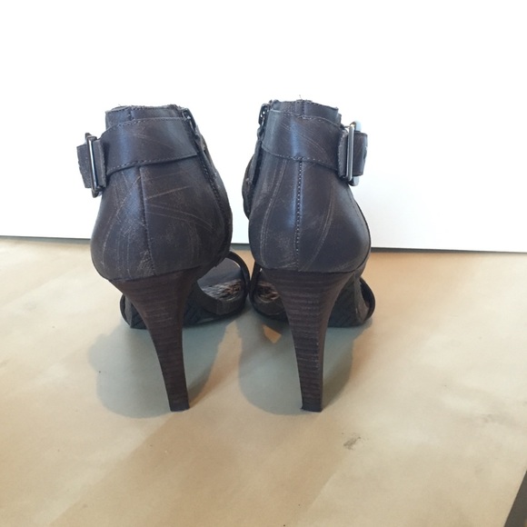 Gianni Bini Heels - Picture 3 of 4