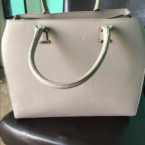 Large handbag🎀