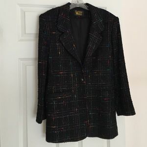 Ladies Blazer.  Beautiful plaid.
