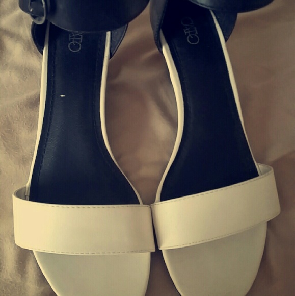 White low heel wedge sandal