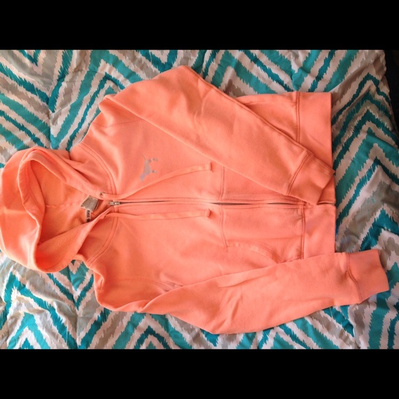 Orange VS Pink Hoodie!❤️