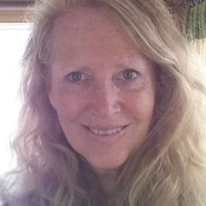 Meet your Posher, Lynnea