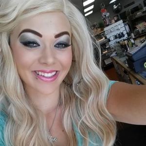 Meet your Posher, Tawny