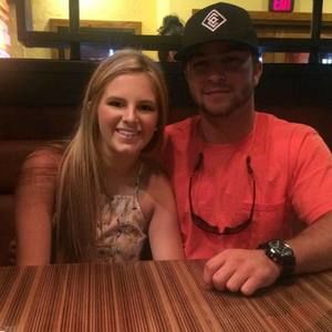 Meet your Posher, Hailey