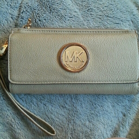 Tan MK Wallet