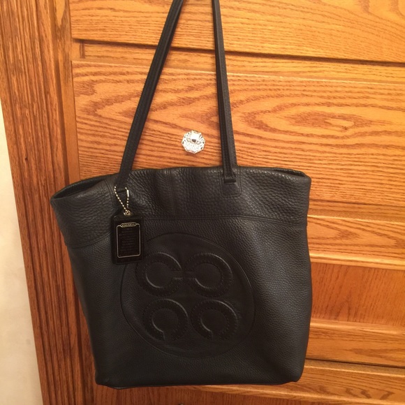 SOLD Mint condition coach tote