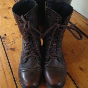 Steve Madden Troopa Boots
