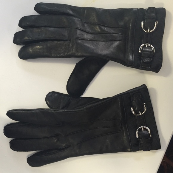 Coach short leather glove