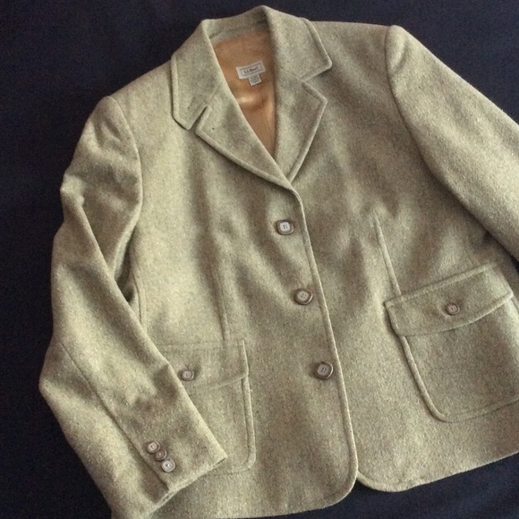 L.L. Bean Jackets & Blazers - Wool & Silk Pea Green Tweed BlazerL.L. BEAN
