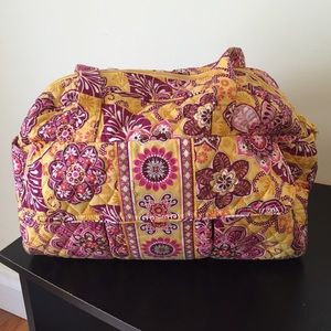 Vera Bradley small duffle/ diaper bag