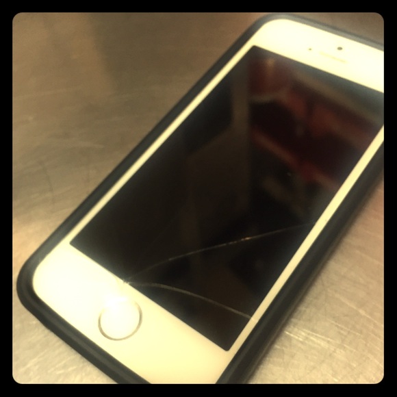 Iphone 5s - Picture 1 of 1
