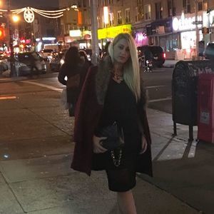 Meet your Posher, Julie