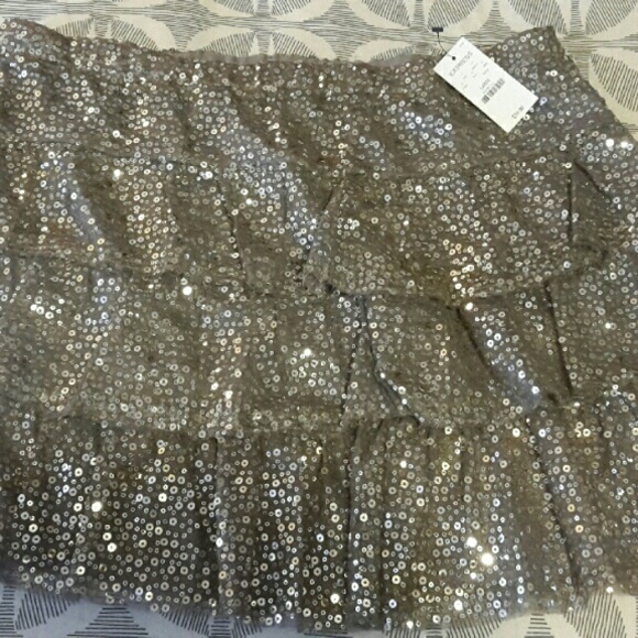 Sequence skirt