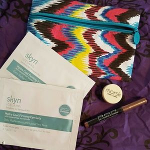 Ipsy bag plus goodies!