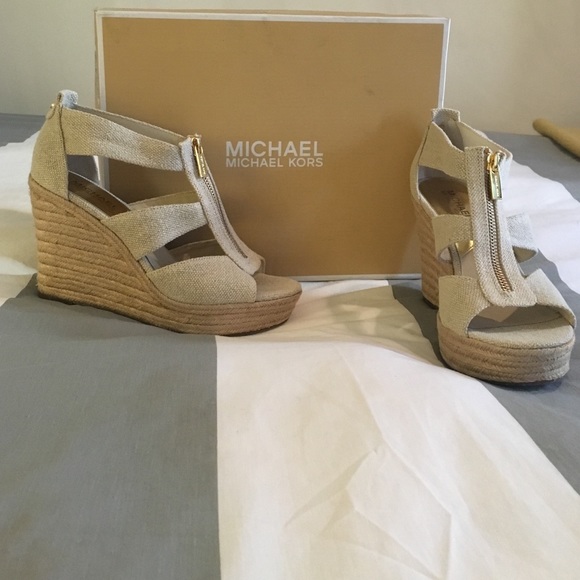 Michael Kors, Damita Wedge