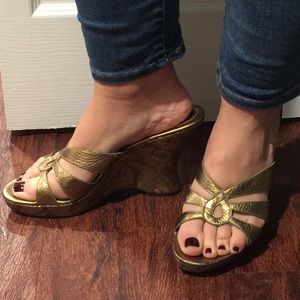 Gold brocade wedges
