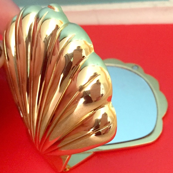 Lilly Pulitzer Sea Shell Compact Mirror
