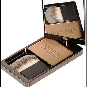 Hourglass Waterproof Bronzer