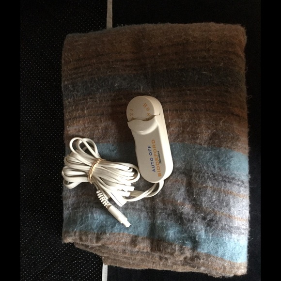 Bradford heated lap blanket