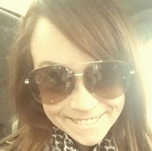 Meet your Posher, Kati