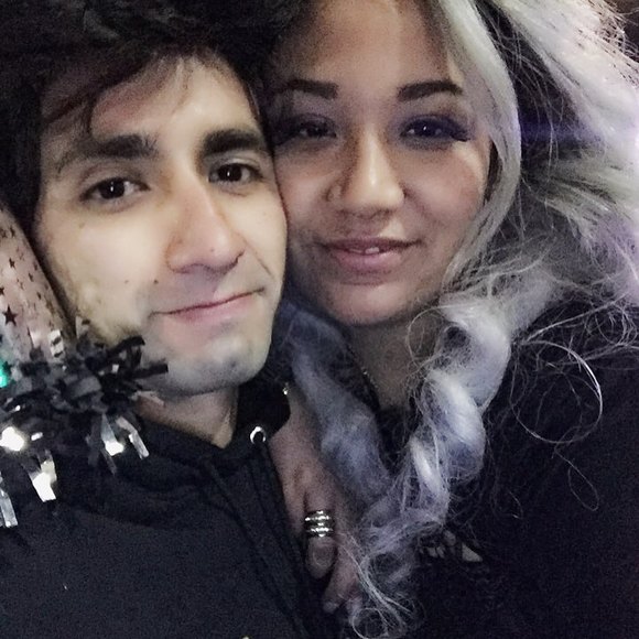 Meet your Posher, Ana - Picture 2 of 4