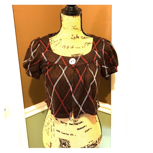 Plaid Red and Black Shrug or cardigan - Picture 4 of 4