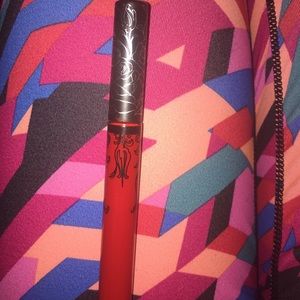 KAT VON D LIPSTAIN Brand new