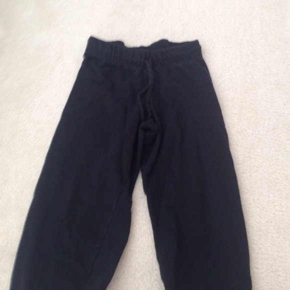 Black Capri Sweats