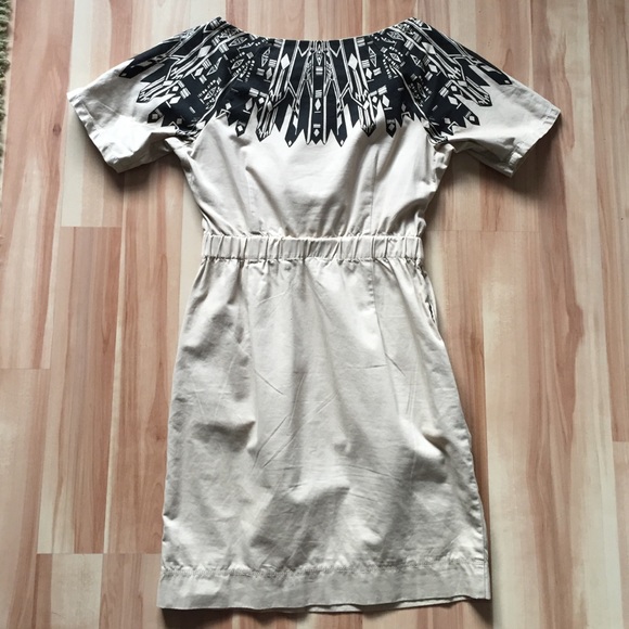 Limited edition GAP dress - Picture 3 of 3