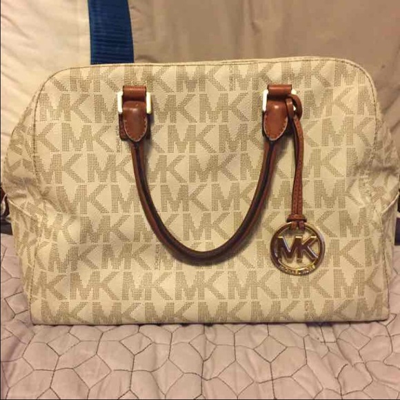 Rare 100% authentic MK tote