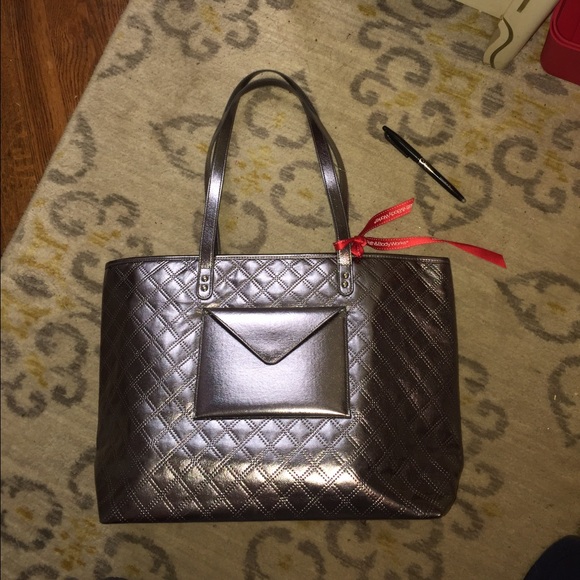 Bath and Body works tote! NEW