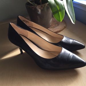 Nine West perfect pumps