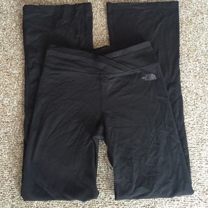 North Face: Black Yoga Pant
