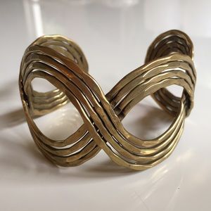 Gold rope design 1 1/2" cuff