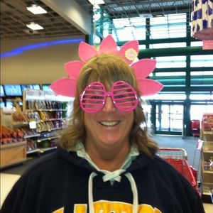 Meet your Posher, Lori