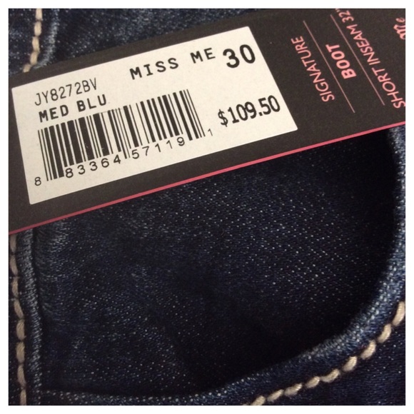 Miss Me Signature Boot Jean - Picture 4 of 4