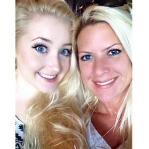 Meet your Posher, Paige elizabeth