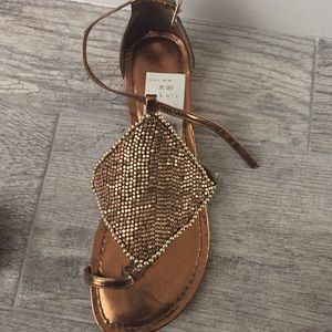 Sparkling flat sandals