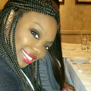 Meet your Posher, Keisha