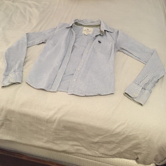 Abercrombie and Fitch button up - Picture 2 of 3