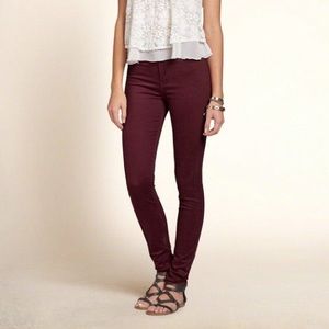 Hollister sateen maroon skinny jeans
