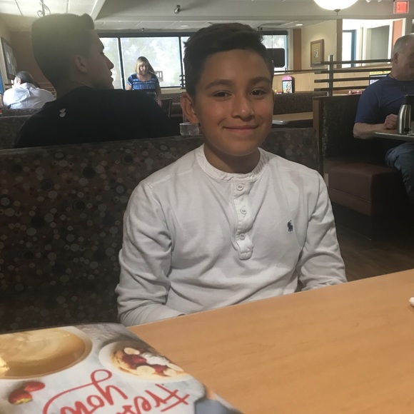 Meet your fav Posher Estrella aka Starpoise 💫 - Picture 5 of 8