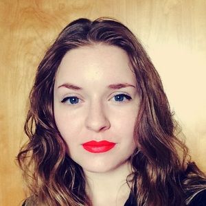 Meet your Posher, Leeanna