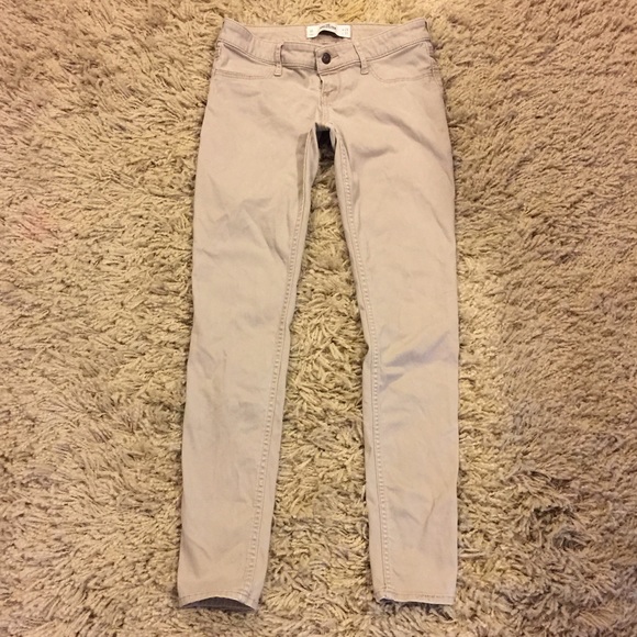 Hollister Denim - Hollister Sz 3 Jrs 26"x31" khaki skinny jeans
