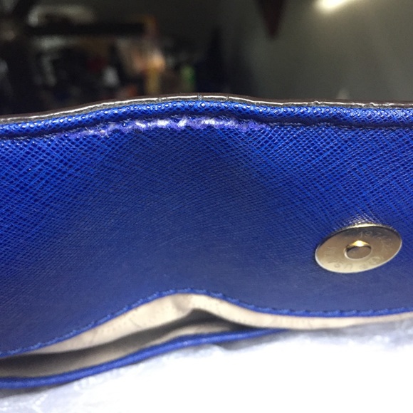 MK Hamilton medium purse - No Trades - Picture 4 of 4