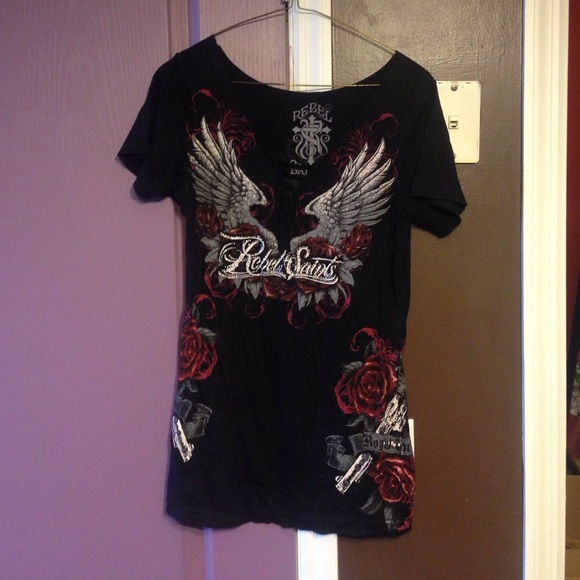 Rebel tee