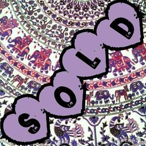 NEW PURPLE/PINK TWIN SZ TAPESTRY