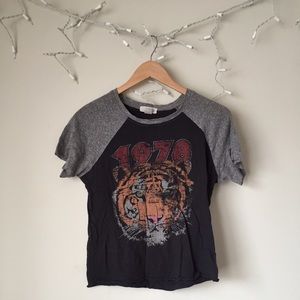 Short sleeve baseball tee!