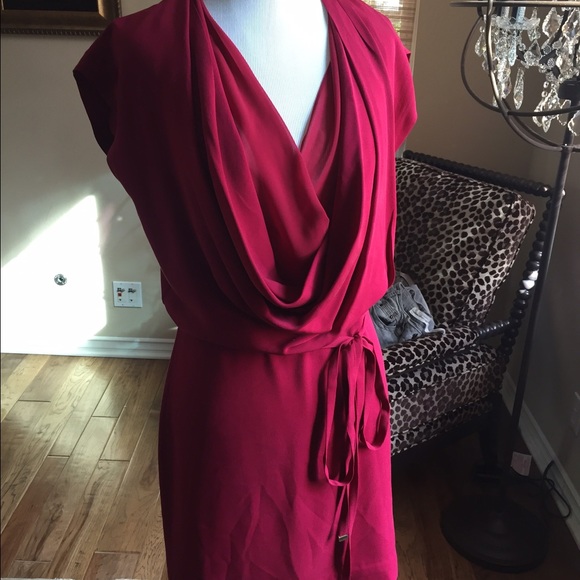 Red dress Diane Von furstenburg